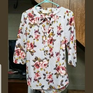 Vera Wang floral blouse